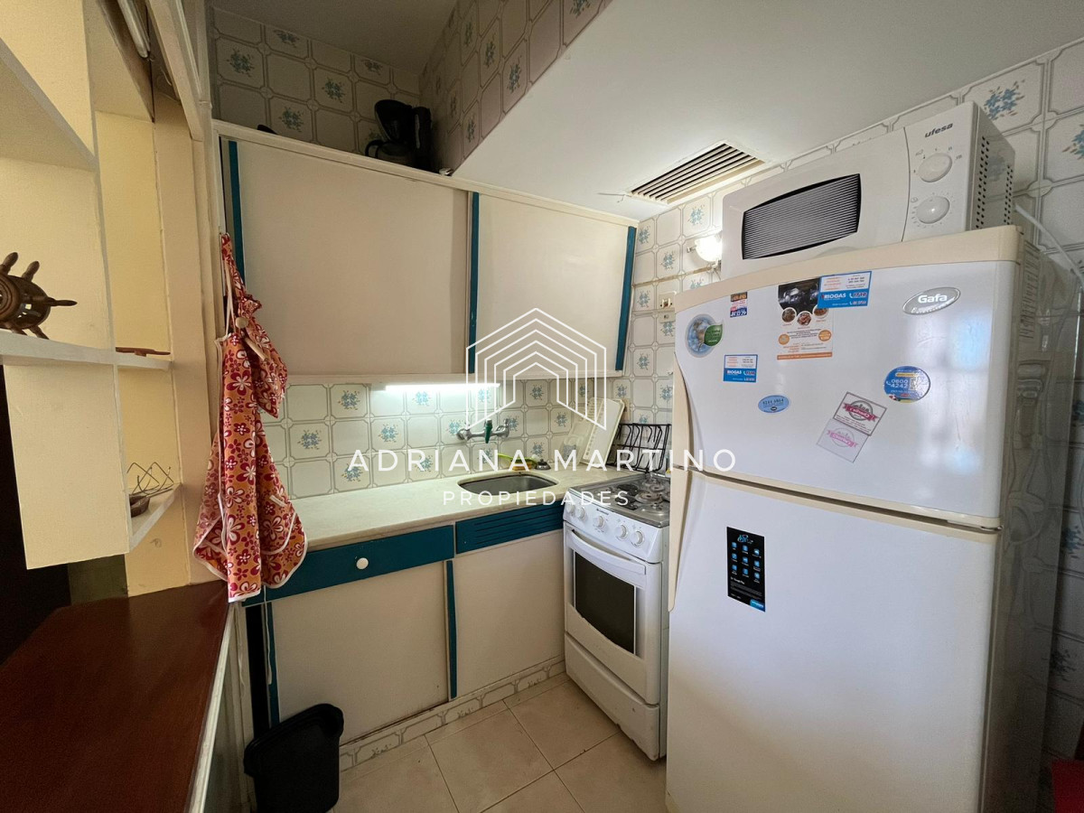 Apartamento ID.70392 - Apartamento de 1 dormitorio en alquiler 