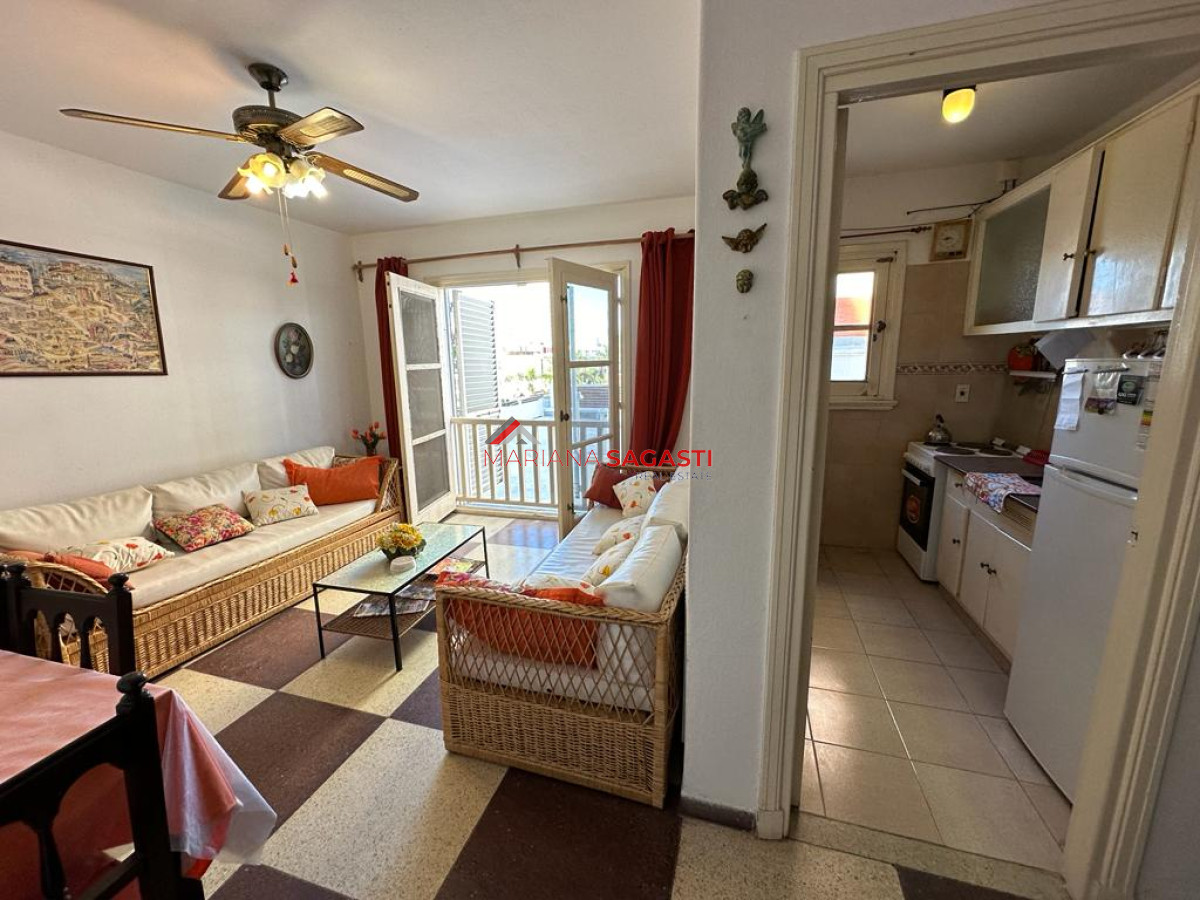 Apartamento ID.3971 - Apartamento 1 dormitorio en Centro de Punta del Este