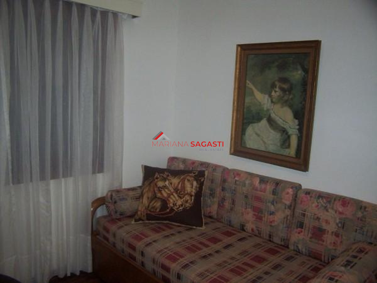 Casa ID.3963 - Casa de 4 dormitorios muy buena ubicacion
