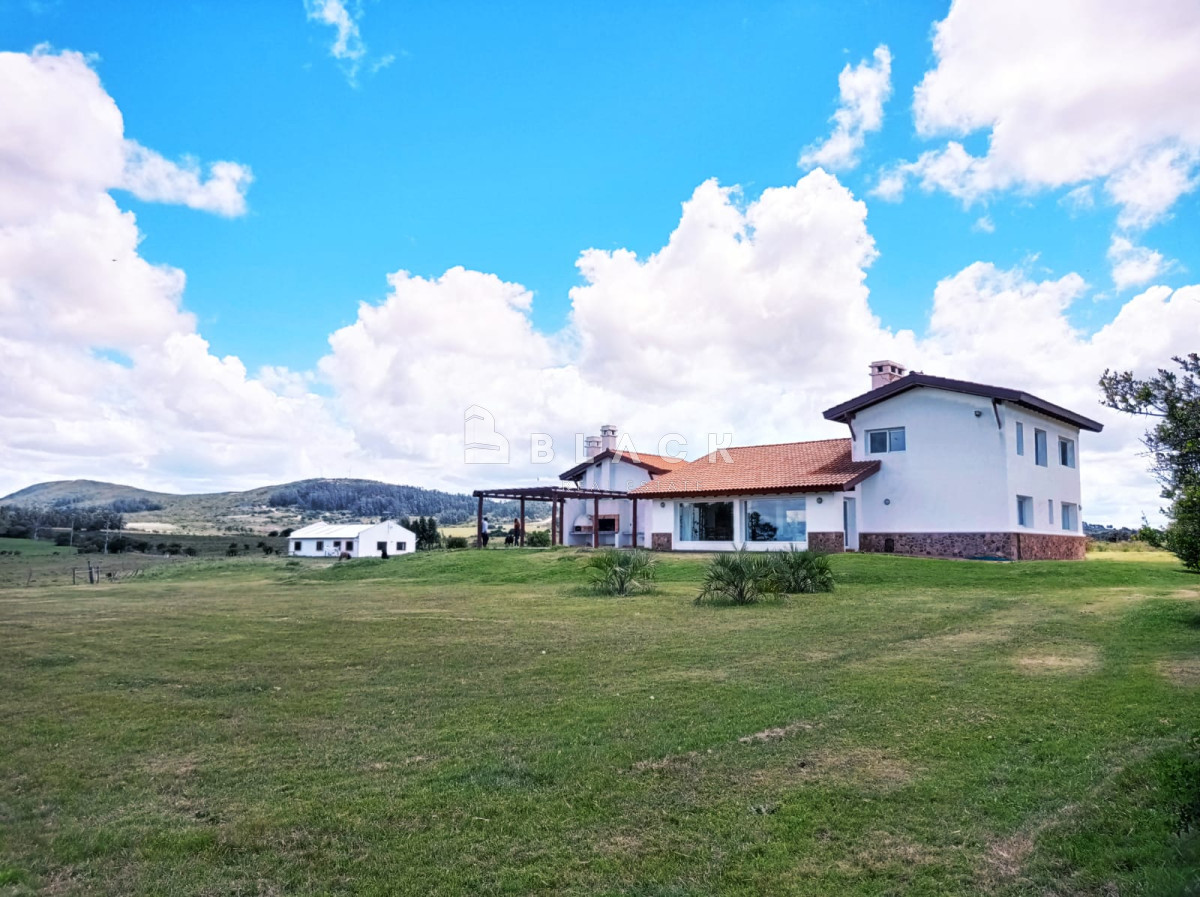 Chacra ID.180 - Espléndida chacra en Ruta 12 * 10 hectáreas