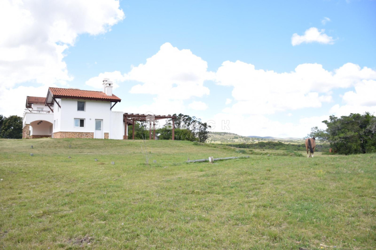 Chacra ID.180 - Espléndida chacra en Ruta 12 * 10 hectáreas