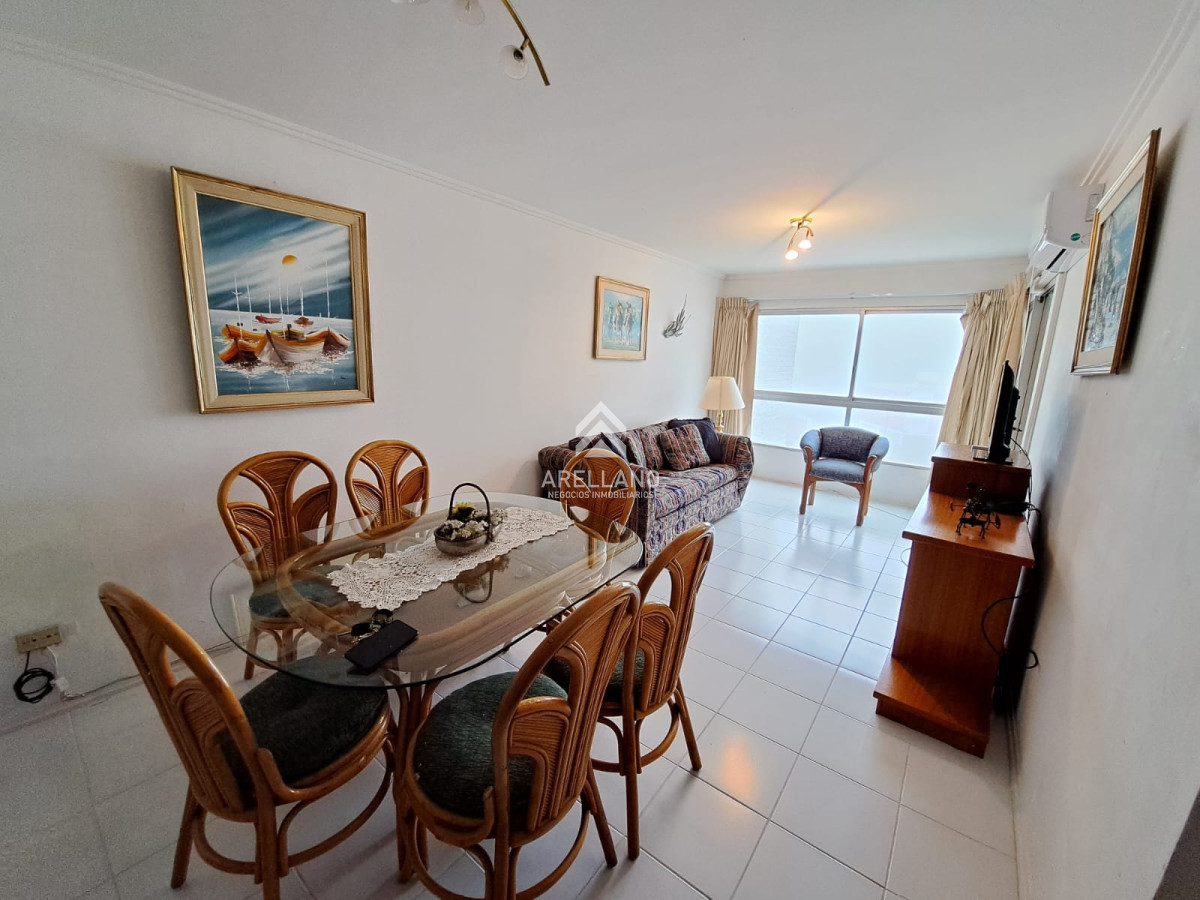 Apartamento en Brava, 1 dormitorios *