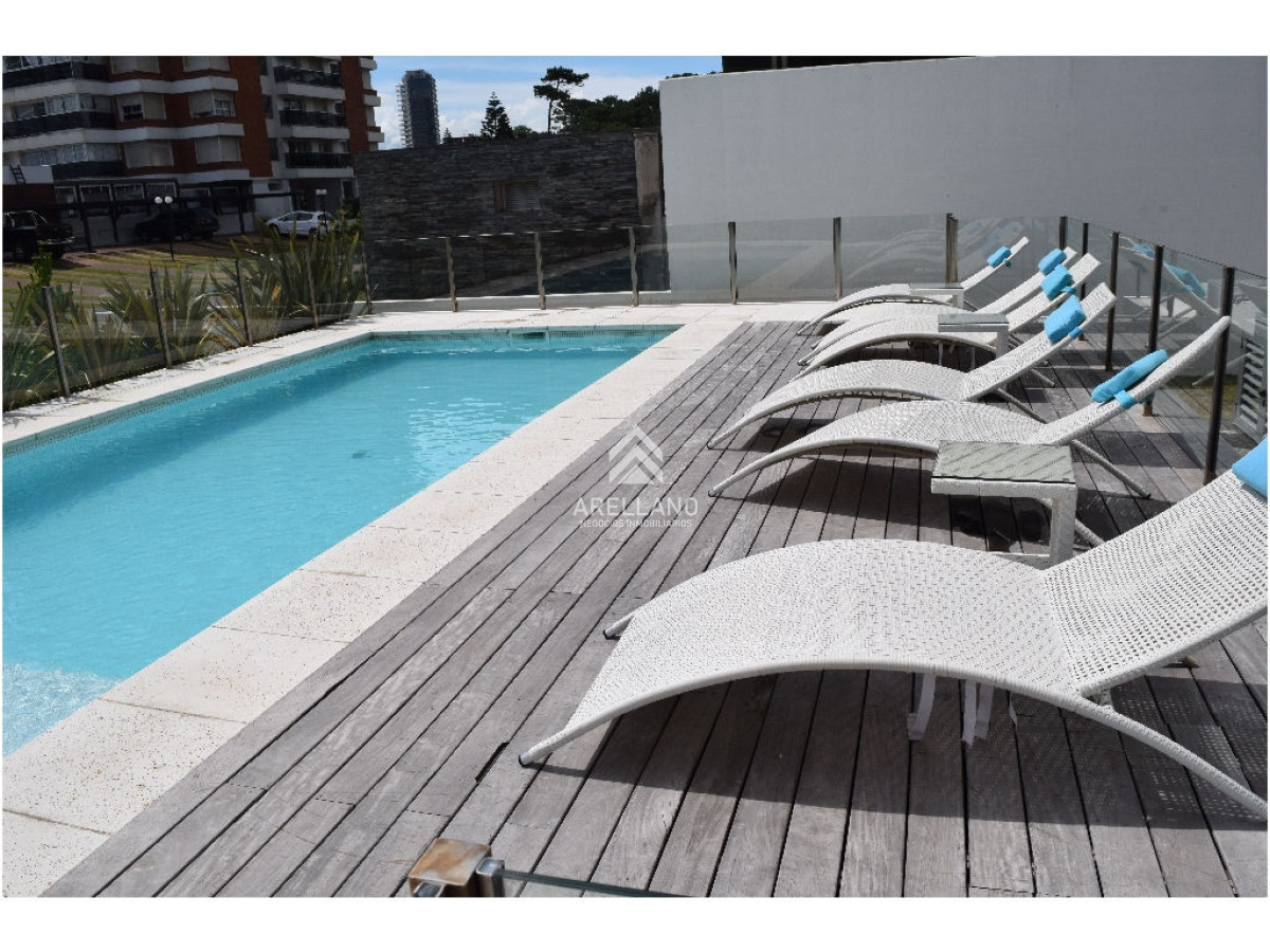 Apartamento ID.3388 - Venta apartamento 2 dormitorios Playa Brava 