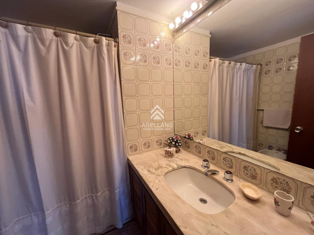 Apartamento ID.2433 - Venta apartamento 3 dormitorios y dependencia Roosevelt 