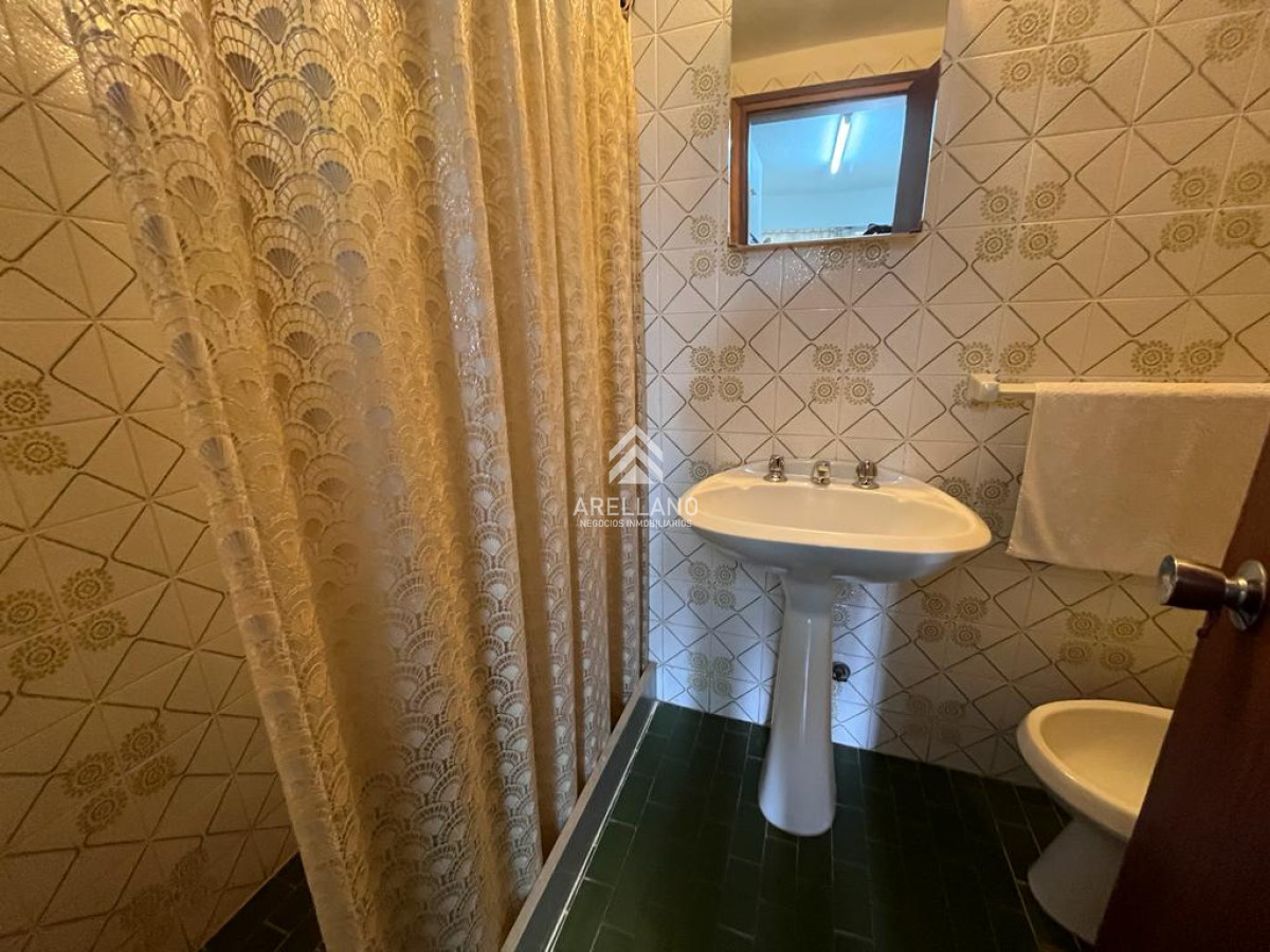 Apartamento ID.2433 - Venta apartamento 3 dormitorios y dependencia Roosevelt 