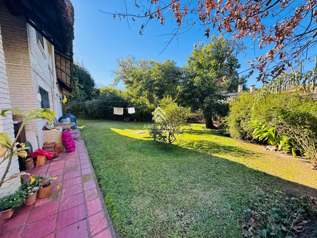 Casa ID.5168 - Venta casa 5 dormitorios punta del este