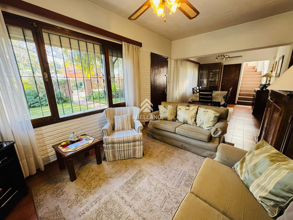 Casa ID.5168 - Venta casa 5 dormitorios punta del este