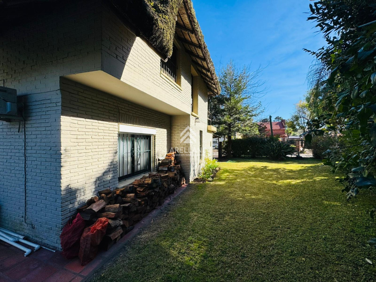 Casa ID.5168 - Venta casa 5 dormitorios punta del este