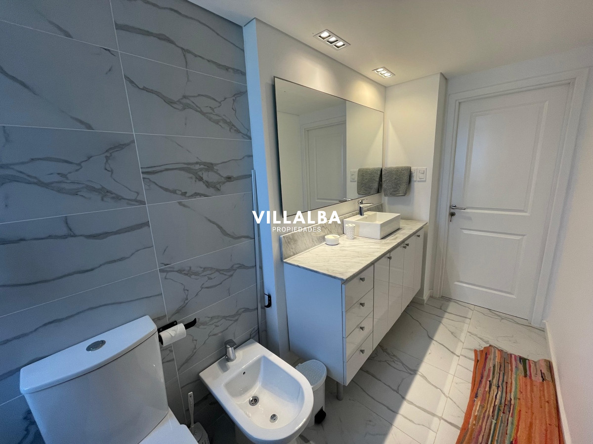 Apartamento ID.3063 - Apartamento 3 dormitorios y dependencia hermosa vista