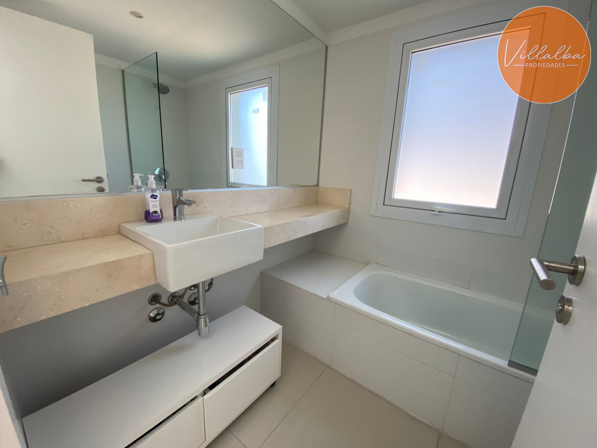 Apartamento ID.2823 - Apartamento de 3 dormitorios primera linea de la mansa
