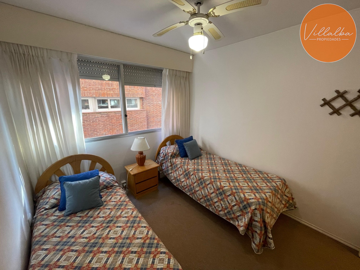Apartamento ID.2998 - Apartamento en Brava, 2 dormitorios y dependencia