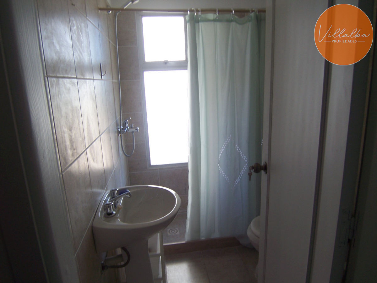 Apartamento ID.3102 - Apartamento en Roosevelt, 2 dormitorios, reciclado! 