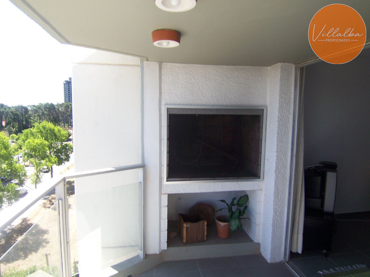 Apartamento ID.3102 - Apartamento en Roosevelt, 2 dormitorios, reciclado! 