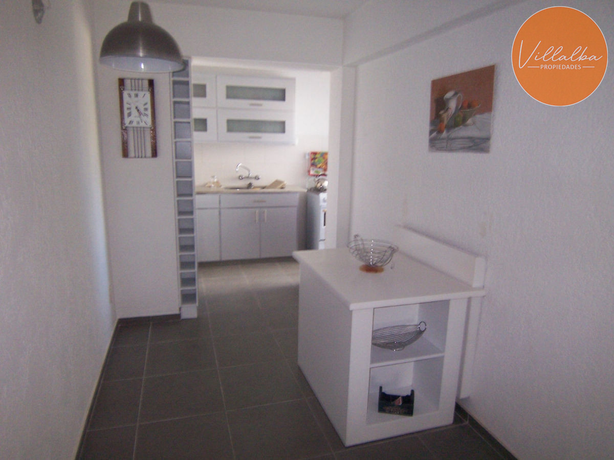 Apartamento ID.3102 - Apartamento en Roosevelt, 2 dormitorios, reciclado! 