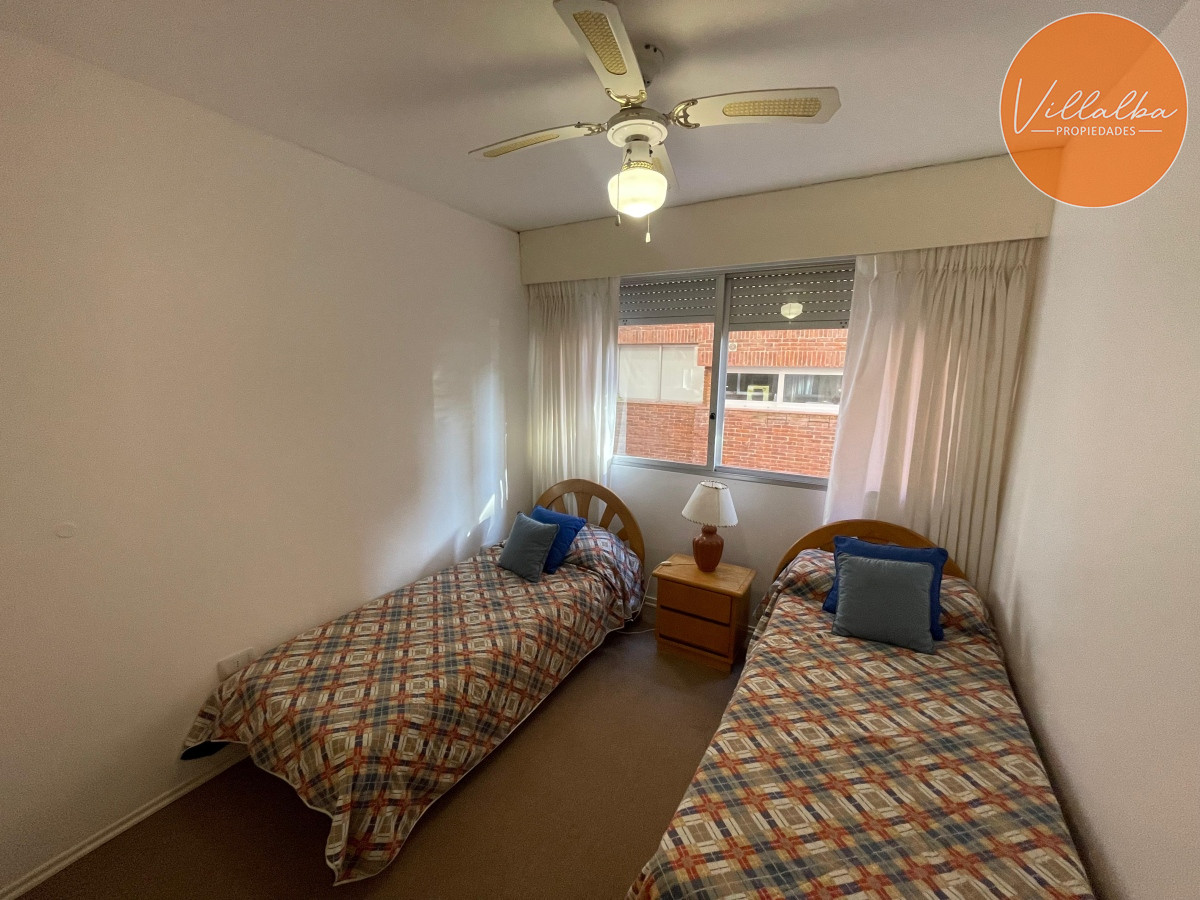 Apartamento ID.2998 - Apartamento en Brava, 2 dormitorios y dependencia