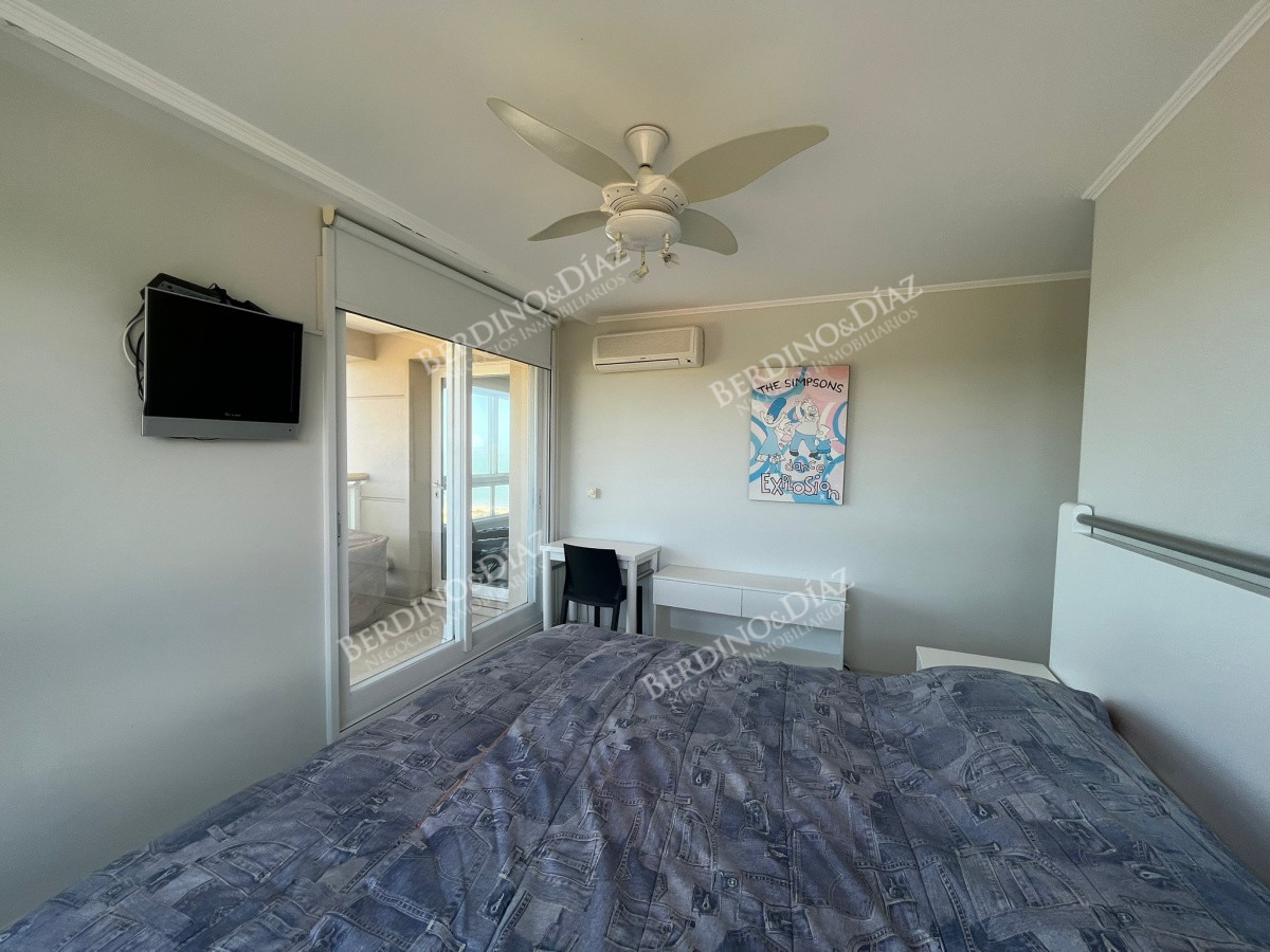 Apartamento ID.2462 - Mansa Apartamento esquinero primera linea de playa y amenities