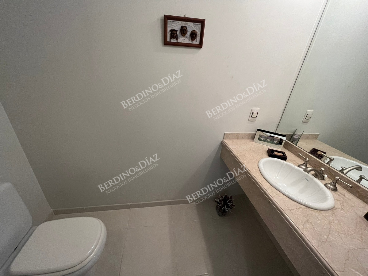 Apartamento ID.2462 - Mansa Apartamento esquinero primera linea de playa y amenities