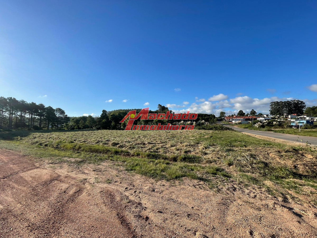 Altos de la Laguna - GoPunta - Portal Inmobiliario de Punta del Este - Maldonado