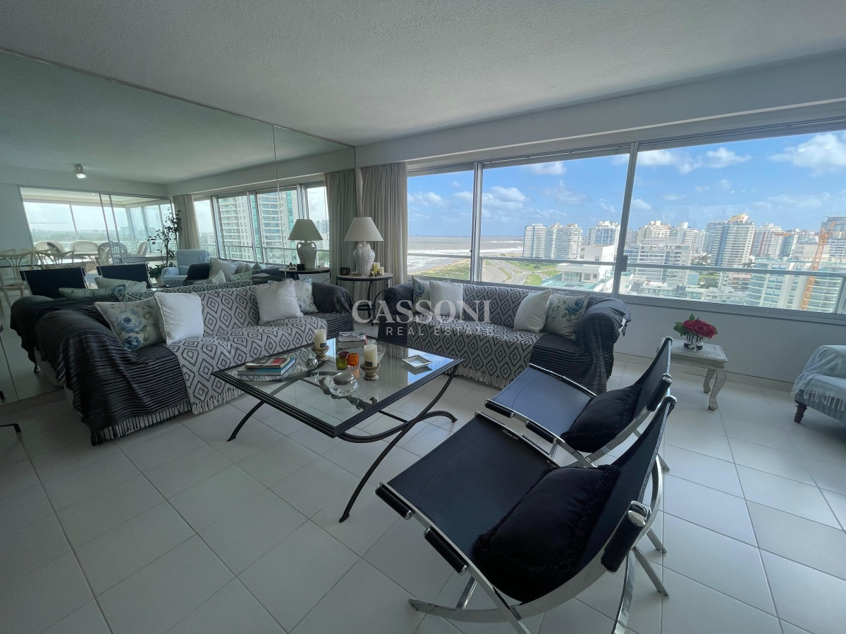 Apartamento ID.2132 - Apartamento de 3 dormitorios en la Brava