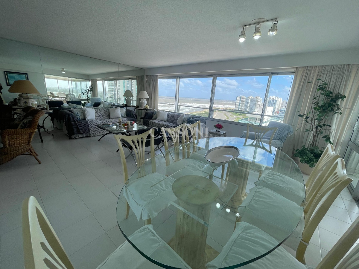 Apartamento ID.2132 - Apartamento de 3 dormitorios en la Brava
