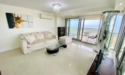 Apartamento en Brava, 4 dormitorios *
