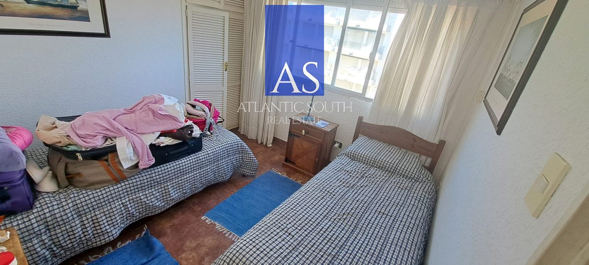 Apartamento ID.3404 - Apartamento 3 dormitorios frente al mar Playa Mansa Espectacular vista