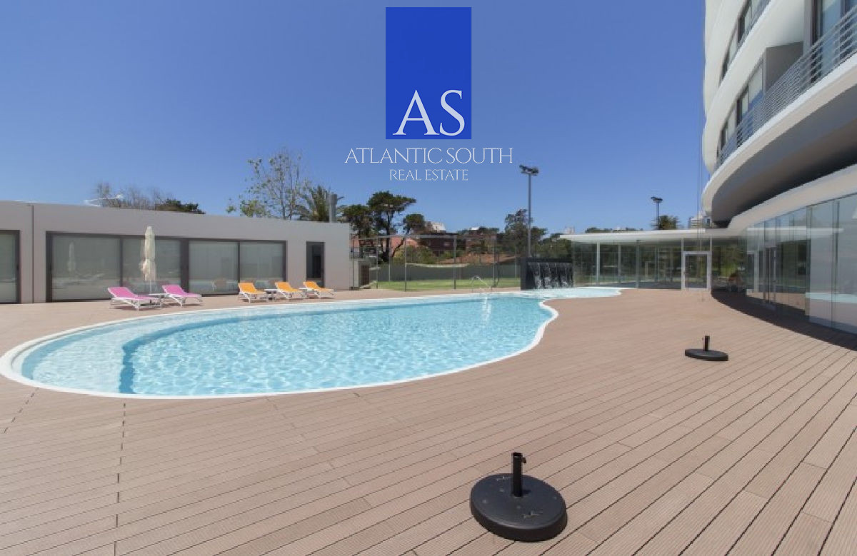 Apartamento ID.4138 - Apartamento moderno 2 suites garage servicios Playa Mansa Punta del Este