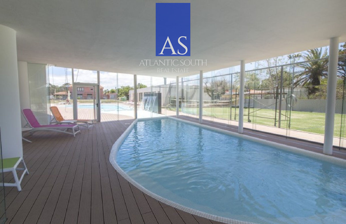 Apartamento ID.4138 - Apartamento moderno 2 suites garage servicios Playa Mansa Punta del Este