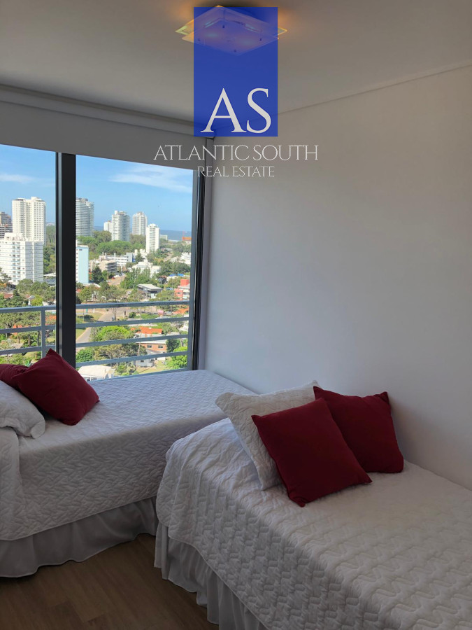 Apartamento ID.4138 - Apartamento moderno 2 suites garage servicios Playa Mansa Punta del Este