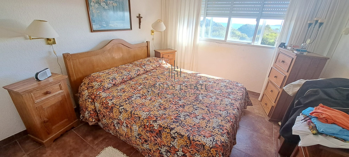 Apartamento ID.2733 - Apartamento en venta de 2 dormitorios en primera linea de playa Mansa 