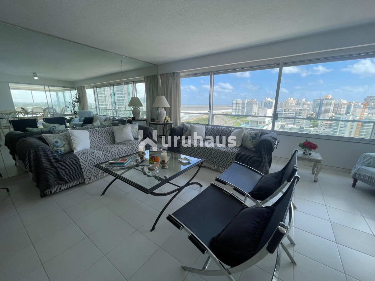Brava - GoPunta - Portal Inmobiliario de Punta del Este - Maldonado