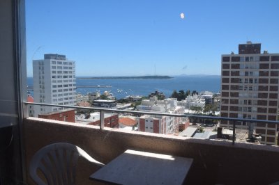 Apartamento en Peninsula, 2  dormitorios 