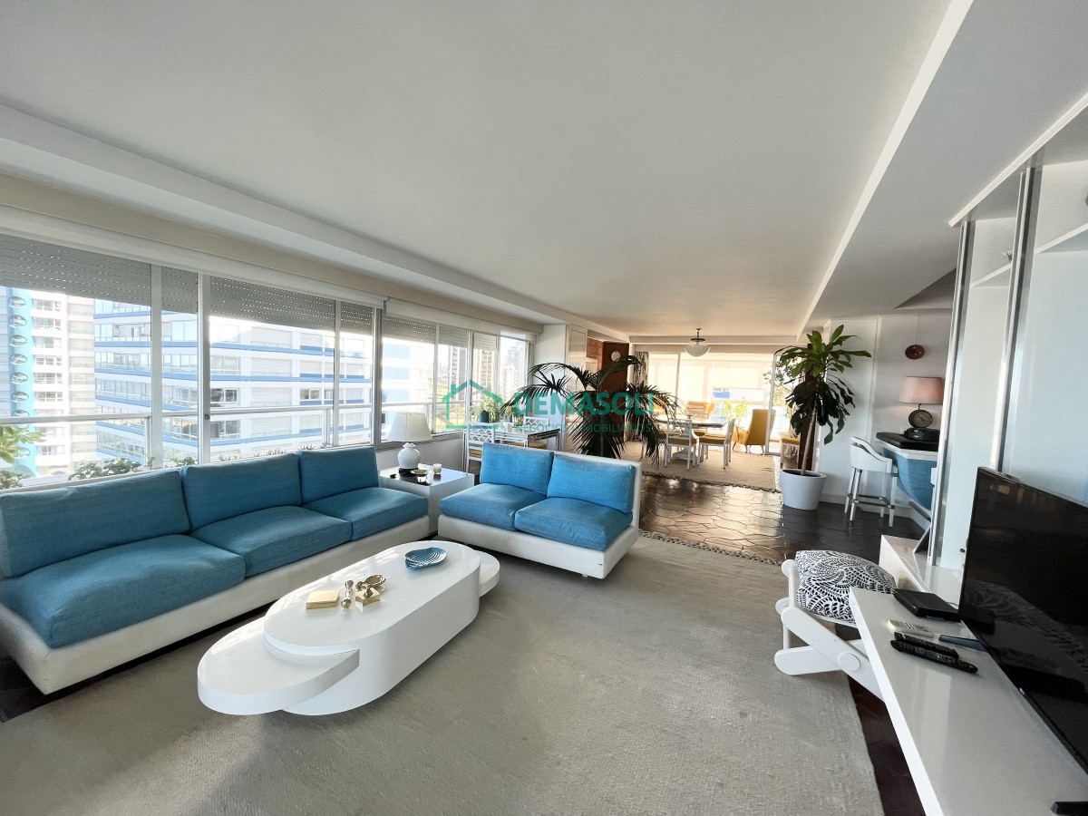 Apartamento ID.483 - espectacular planta en edificio Pez espada 
