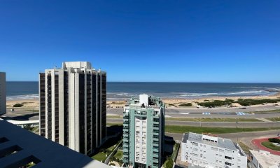 VENTA DE APARTAMENTO DE 2 DORMITORIOS EN BRAVA CON VISTAS UNICAS