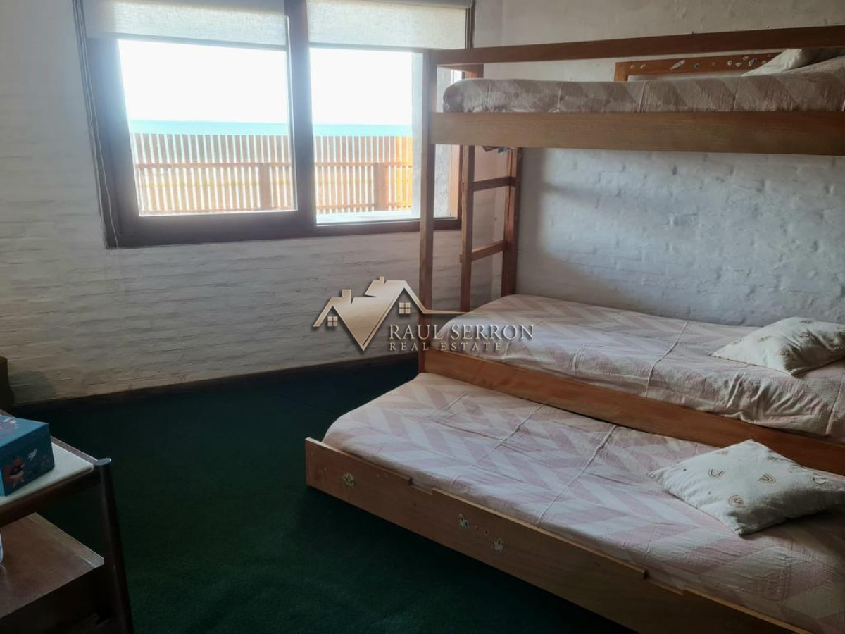 Casa ID.2595 - VENTA DE CASA DE 5 DORMITORIOS FRENTE AL MAR EN PENINSULA PUNTA DEL ESTE