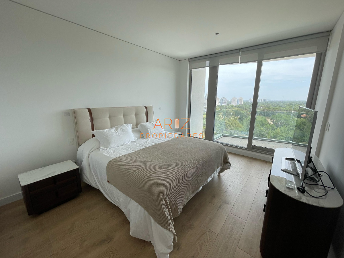 Apartamento ID.1832 - ALQUILER ANUAL Y VENTA Apartamento 1 Dormitorio Primera Línea Brava