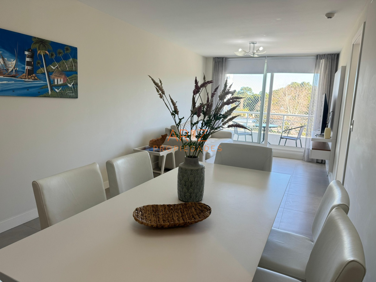 Apartamento ID.1986 - Alquiler anual 2 dormitorios con servicios ROOSEVELT PUNTA DEL ESTE