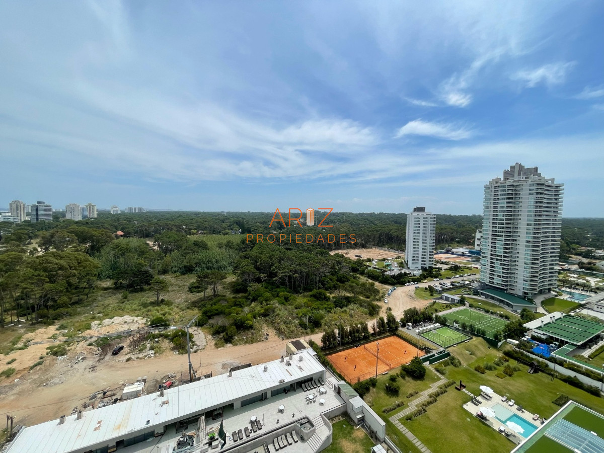 Apartamento ID.1832 - ALQUILER ANUAL Y VENTA Apartamento 1 Dormitorio Primera Línea Brava