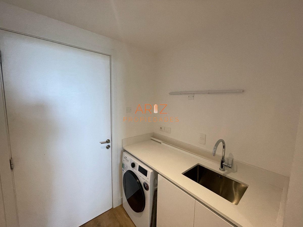 Apartamento ID.1832 - ALQUILER ANUAL Y VENTA Apartamento 1 Dormitorio Primera Línea Brava