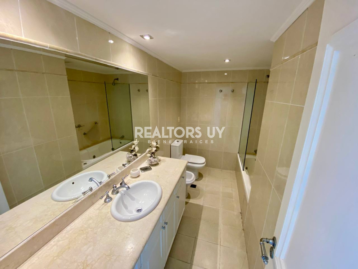Apartamento ID.38 - Mansa Primera linea