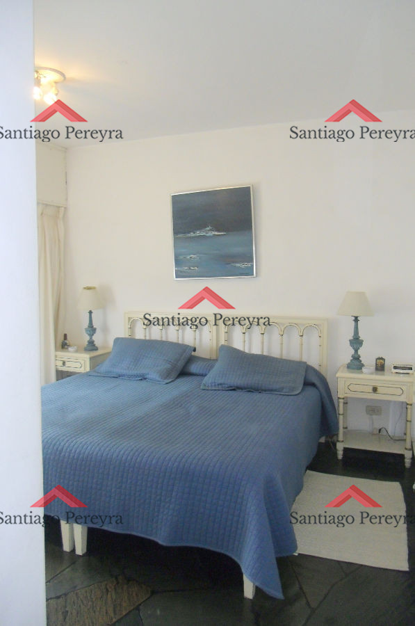 Apartamento ID.14910 - Apartamento en Peninsula, 2 dormitorios 2 baños y garage 