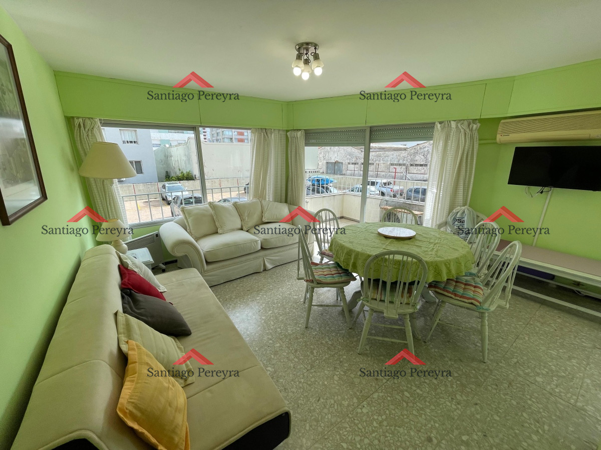 Apartamento ID.15209 - Apartamento 1 dormitorio y medio peninsula