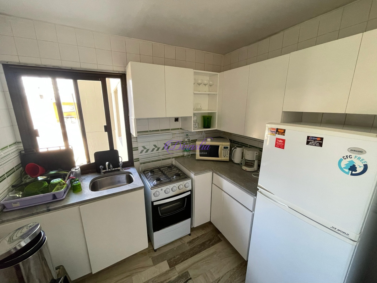 Apartamento ID.356 - Alquiler temporario Apartamento 3 dormitorios en Playa Brava, Punta del Este.