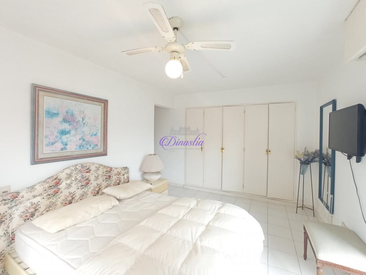 Apartamento ID.332 - Alquiler Apartamento de 3 dormitorios en La Pastora, Punta del Este