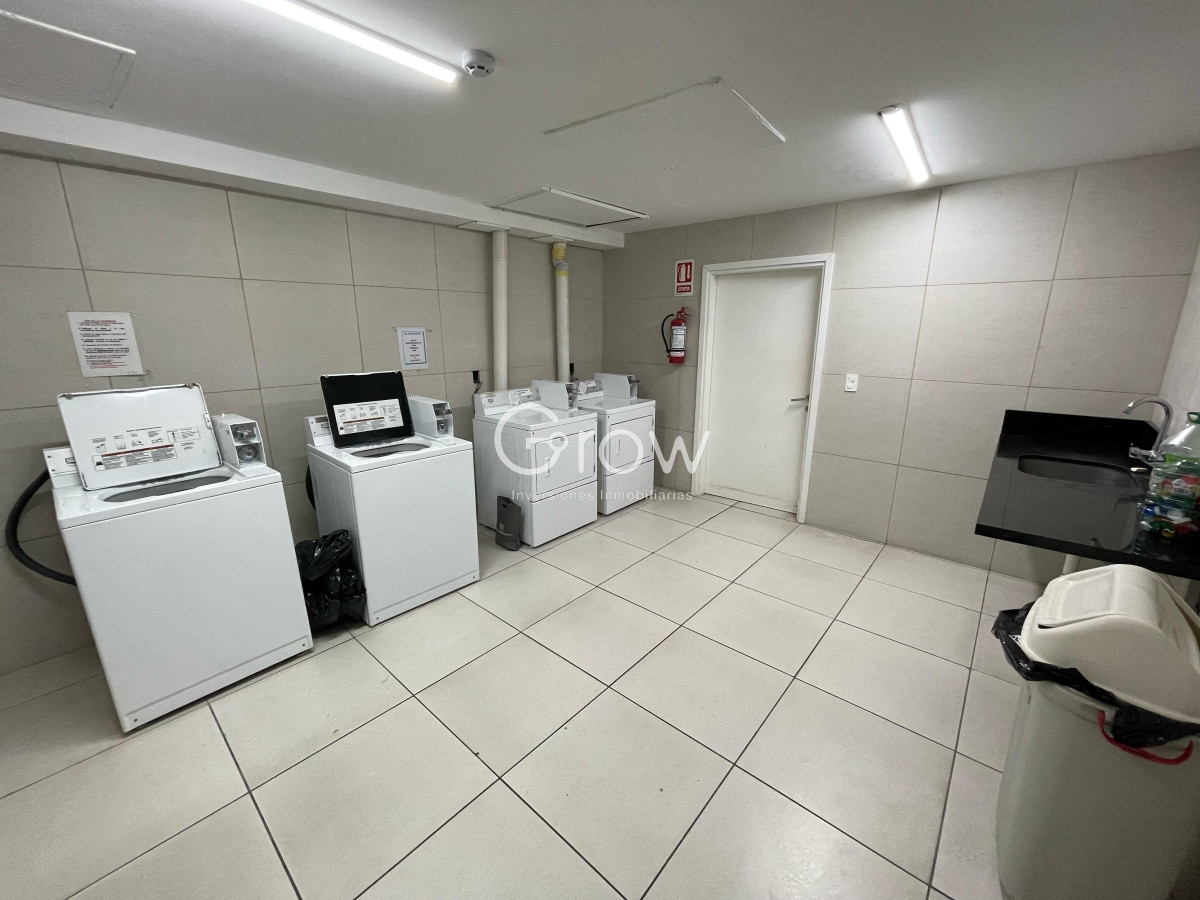 Apartamento ID.1087 - Piso medio con vistas en el corazon de la peninsula!