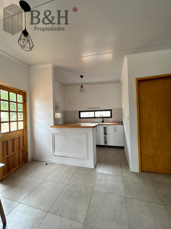 Casa ID.4566 - Venta o Alquiler temporal Casa en La Barra 2 Dormitorios