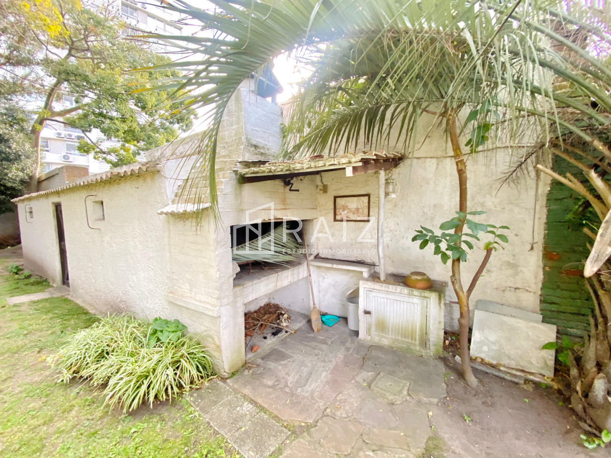 Casa ID.11231 - VENTA CASA 4 DORMITORIOS PLAYA MANSA