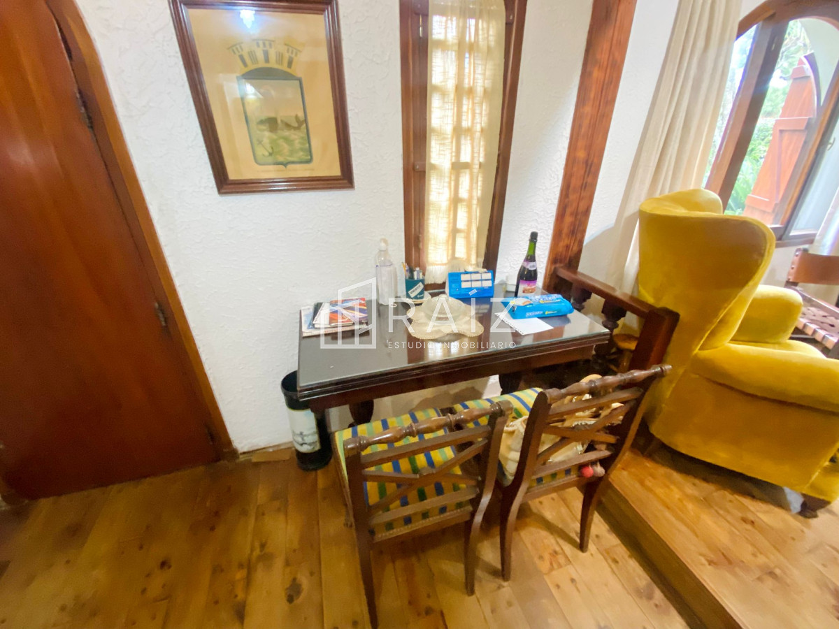 Casa ID.11231 - VENTA CASA 4 DORMITORIOS PLAYA MANSA