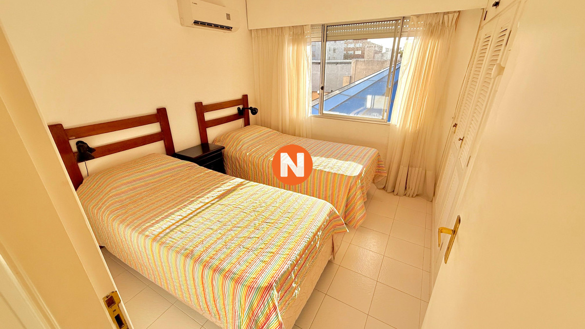 Apartamento Ref.223805 - Apartamento en Península 3 dormitorios 