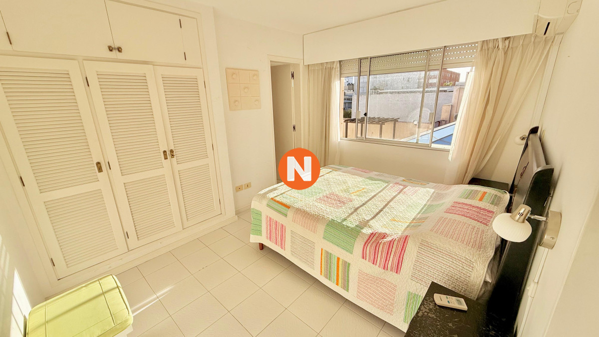Apartamento Ref.223805 - Apartamento en Península 3 dormitorios 